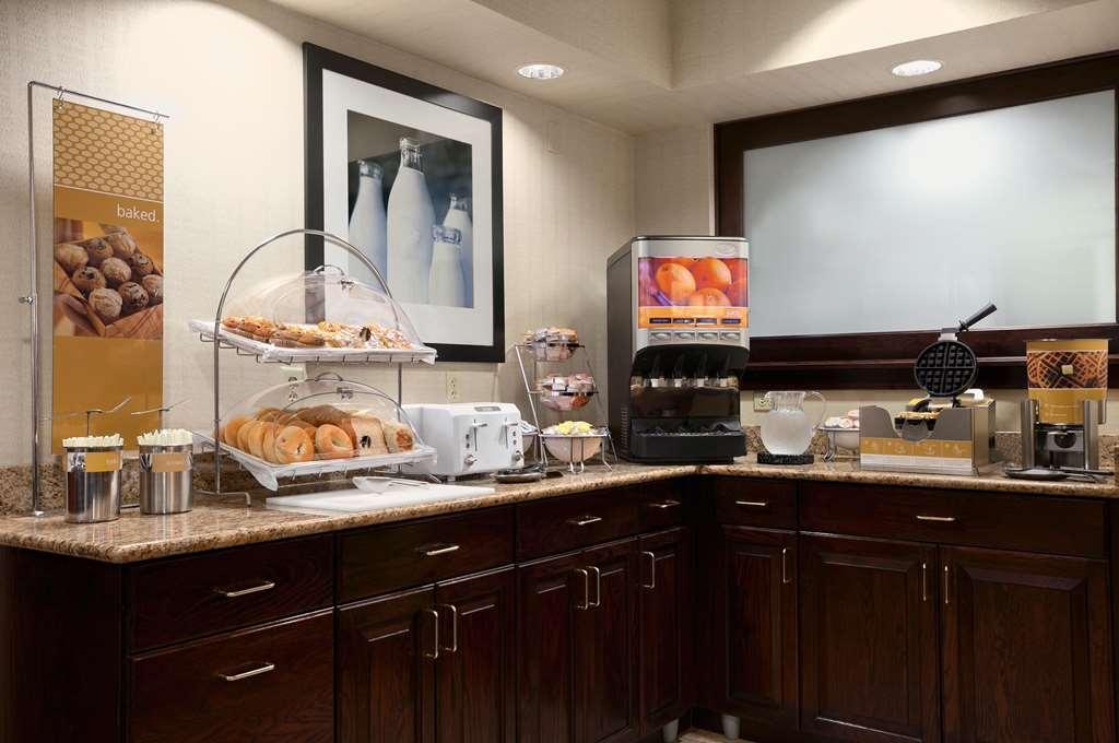 Hampton Inn Cleveland-Solon Restaurace fotografie